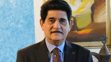 «كل المطربين العراقيين أفضل منه».. حميد منصور: كاظم الساهر مجرد مغنٍّ – أخبار السعودية