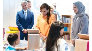«مكتبة عربية متنقلة».. هدية ترتبط بالجذور من الشارقة إلى أطفال الجالية العربية في بولندا