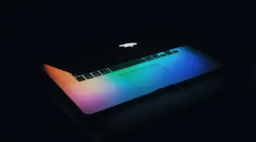 آبل تتخلى عن شرائح M6 Pro و Max وتركز على M7 ثورة الذكاء الاصطناعي