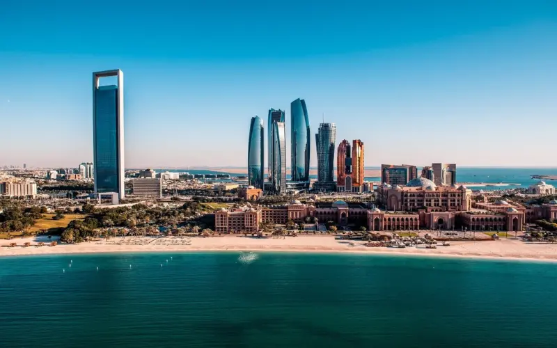 أبوظبي.. وقف الزيادة على الإيجارات في العقود الجديدة والحالية مؤقتا
