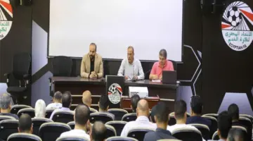 اتحاد الكرة يجتمع مع مندوبي المناطق لمناقشة قواعد انتقالات اللاعبين بالموسم الجديد