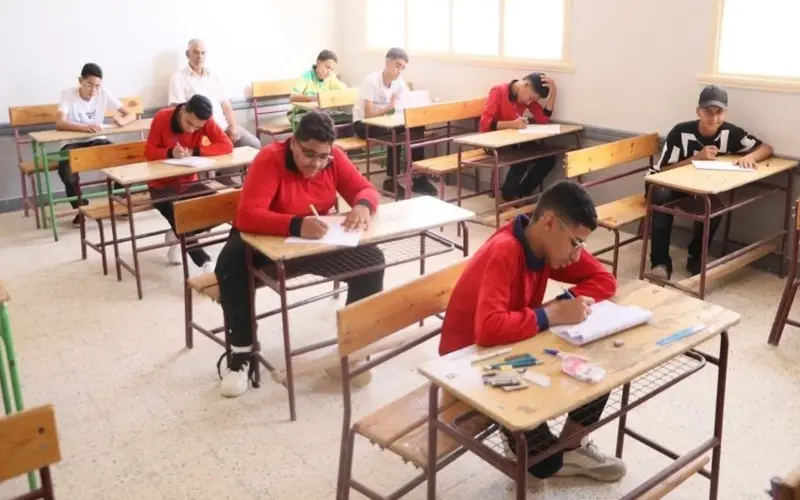 اعرف هتجيب كام .. نموذج إجابة امتحان الجبر للشهادة الإعدادية محافظة الجيزة 2026