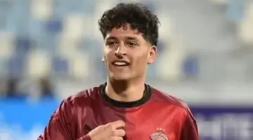 الأهلي يفاضل بين محمد عبد الله وعمر سيد معوض لرحيل أحدهما فى الصيف