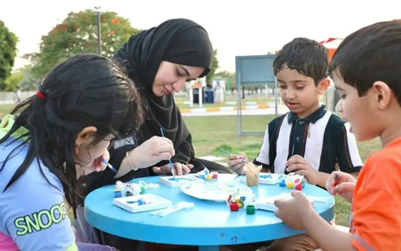 الحمرية تواصل فعاليات «صيف آمن وسعيد» ببرامج توعوية