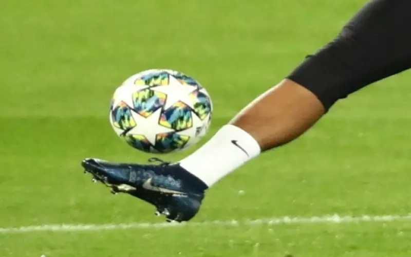 الرئيس التنفيذي لرابطة الدوري الإنجليزي يرحل عن منصبه الموسم المقبل