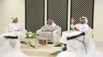 الشعر يتجول في دبا الحصن وكلباء