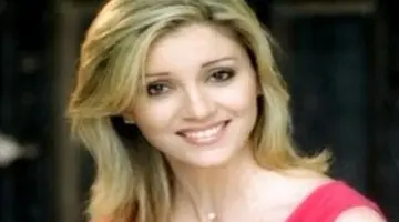 الفنانة نورا رحال تعلن وفاة نجلها