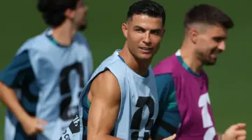 النصر يستهدف مدربا من قلب المونديال.. هل يقود كريستيانو المفاوضات؟