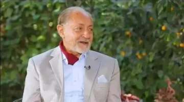 بعد وعكة صحية.. وفاة الفنان عبد العزيز مخيون