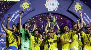 بعقد جديد.. النصر ينقذ نجمه من إغراءات الهلال والاتحاد
