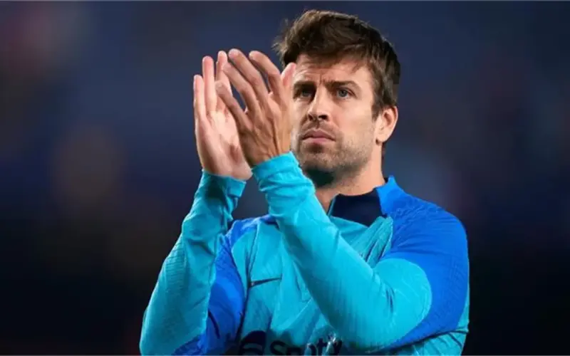بيكيه عن تعيين مورينيو مدربًا لـ ريال مدريد: انسوا كرة القدم