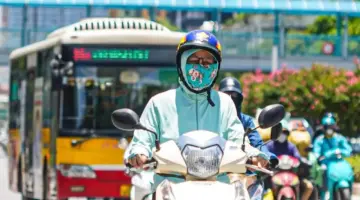 تشهد شمال فيتنام موجة حر شديدة، تتجاوز 40 درجة مئوية.