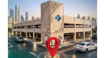 تفعيل نظام المواقف الذكية بالمباني الطابقية العامة في أبوظبي 
