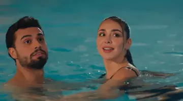 “حب ع ورق” الحلقة 10.. مشاعر متصاعدة وأسرار غامضة