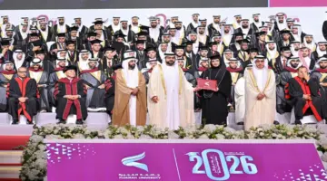 حمد الشرقي يشهد تخريج 302 طالب وطالبة من جامعة الفجيرة