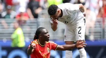 رسالة إلى لاعبي منتخب مصر.. قانون فيفا الجديد يتسبب في طرد نجم باراجواي