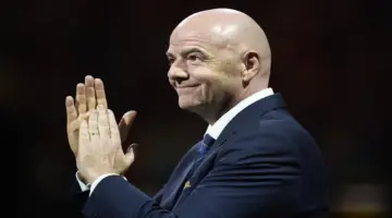 رسالة خاصة من إنفانتينو إلى بيريز بعد حضوره نهائي دوري أبطال أوروبا 2026