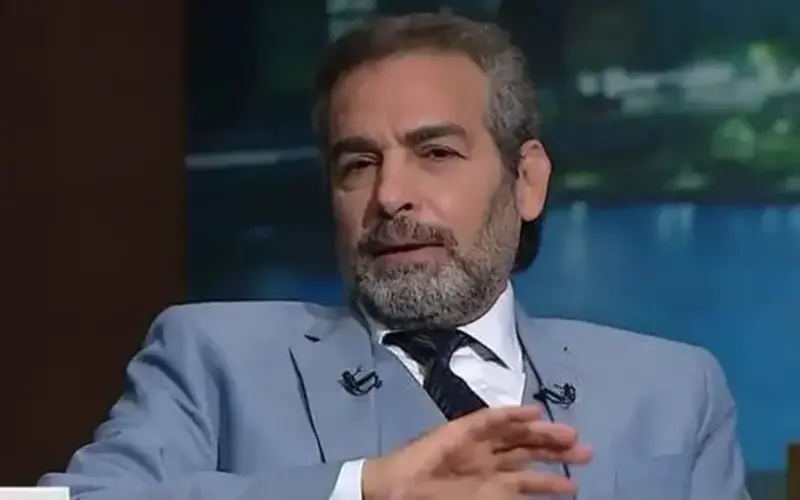 زوجة الممثل أحمد عبد العزيز تكشف: خضع لجراحة بالأحبال الصوتية