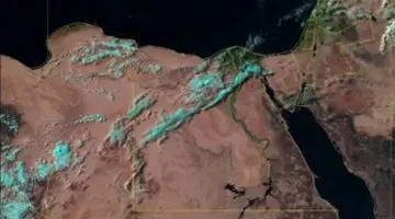 سحب متوسطة وعالية تغطي القاهرة الكبرى والوجه البحري.. وأمطار خفيفة محتملة على بعض المناطق