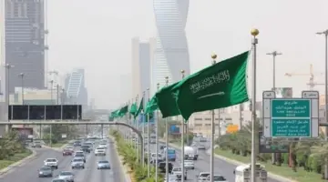 طقس المملكة.. تباين في الأجواء بين رياح مثيرة للأتربة وسحب ممطرة