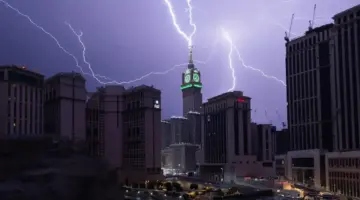 عاصفة رعدية في السعودية وأمريكا.. الطبيعة تعاند الأخضر قبل المونديال وتضرب الطقس