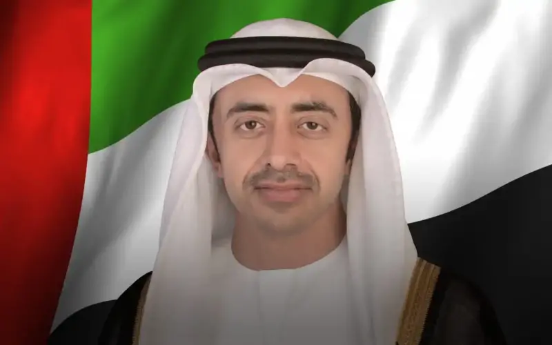 عبد الله بن زايد يبحث مع وزير جنوب أفريقي الأوضاع في المنطقة