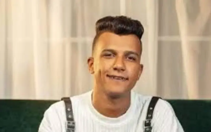 عصام صاصا يعلن وفاة نجله