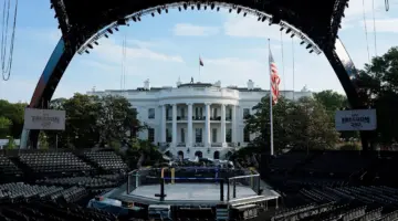 قفص القتال الدموي في البيت الأبيض.. استعراض سياسي ام تجسيد للرمزية الترامبية