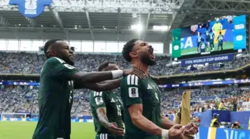 كأس العالم – العمري: نقطة أفضل من لا شيء يرى عبد الإله العمري مدافع منتخب السعودية أن فريقه كان يستحق الفوز على أوروجواي في انطلاق مشوار المنتخبين بكأس العالم. الأربعاء، 17 يونيو 2026 – 22:27