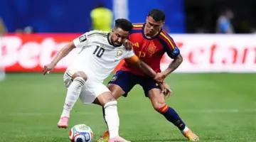 كأس العالم – الدوسري: السعودية من أفضل فرق العالم مثل إسبانيا يرى سالم الدوسري لاعب منتخب السعودية أن فريقه من الأفضل في العالم مثل إسبانيا. الأحد، 21 يونيو 2026 – 21:46