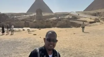 مارتن لورانس من قلب الأهرامات: زيارة لن أنساها أبدا.. شكرا يا مصر