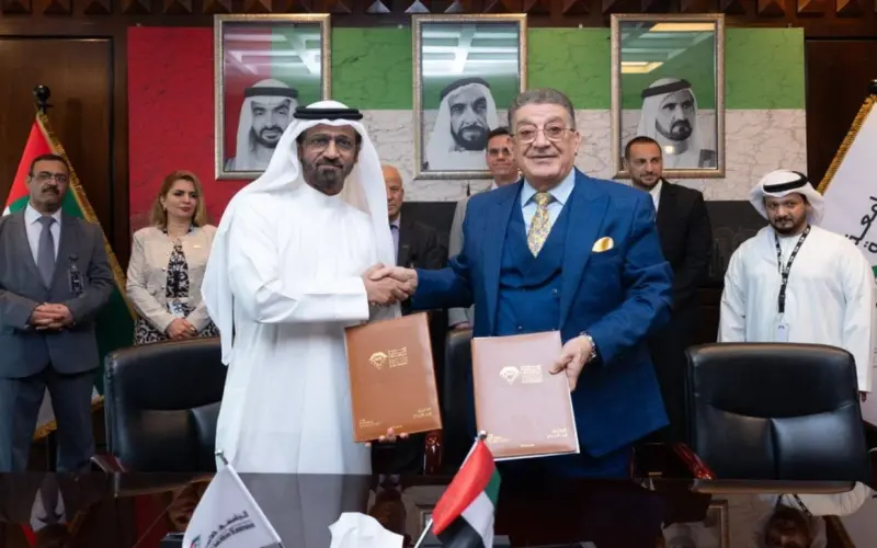 مذكرة تفاهم بين اتحاد السلة والجامعة الأمريكية لتطوير الكفاءات الوطنية