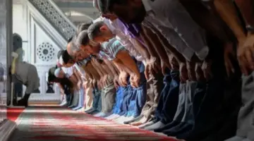 موعد أذان العصر.. مواقيت الصلاة غدا الخميس في القاهرة والمحافظات