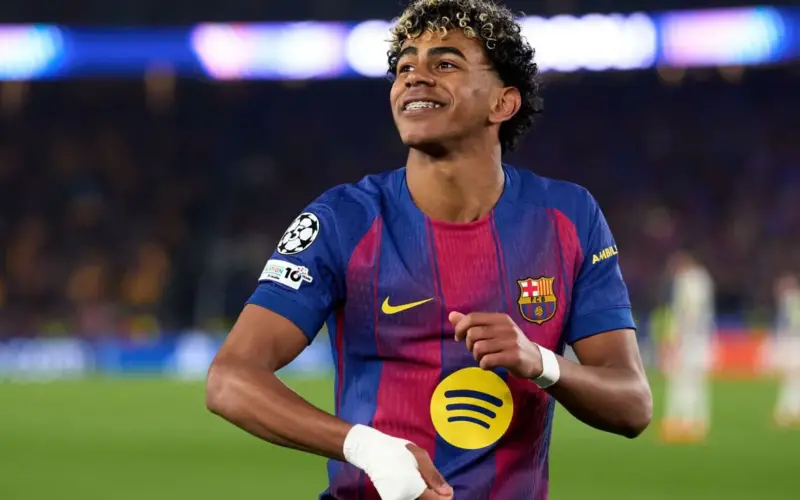 موعد مباراة برشلونة ورايو فاييكانو في الدوري الإسباني 2025-2026 والقنوات الناقلة