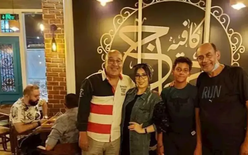 نجوم الفن يقتحمون عالم البزنس.. آخرهم محمد رجب