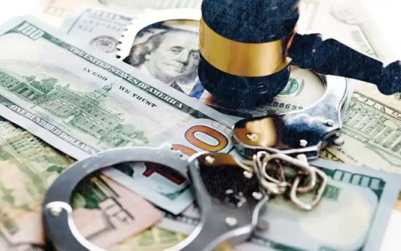 هكذا يوظف «الإخوان» الإرهابي الشركات العقارية لتمويل التخريب