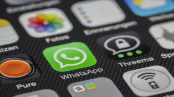 واتساب يعيد المؤثرات البصرية لمستخدمي iOS مع إعدادات تحكم جديدة