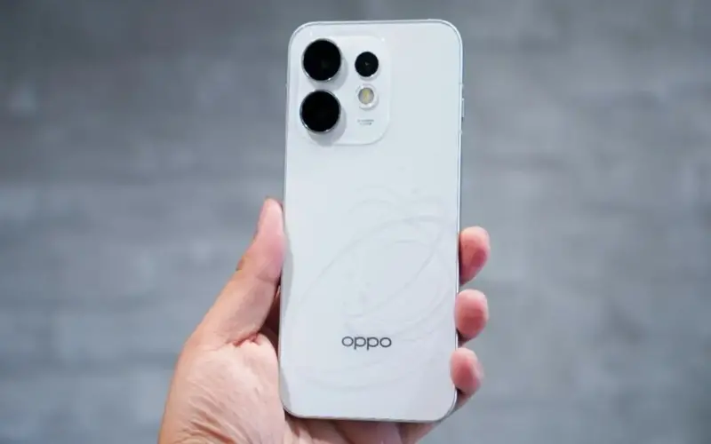 تم إطلاق سلسلة هواتف OPPO Reno16 في فيتنام، بسعر يبدأ من 15 مليون دونغ فيتنامي.