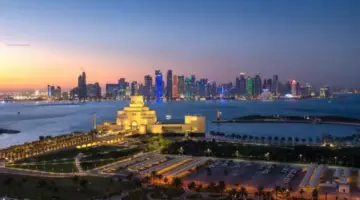 طقس رطب مصحوب بغبار عالق الليلة