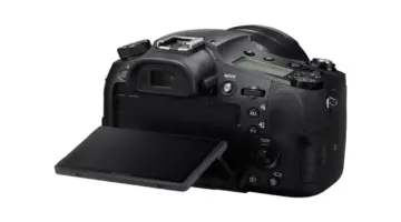 كاميرا Sony RX10 V تقترب من الإطلاق مع عدسة تقريب 25x وفقًا للتسريبات – 25H