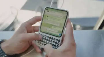 هاتف Clicks Communicator.. تجربة مستوحاة من BlackBerry